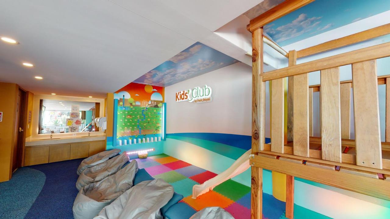 Hotel Grand Park Royal Cozumel Exterior foto Kids Club at the Sheraton Maldives Resort & Spa