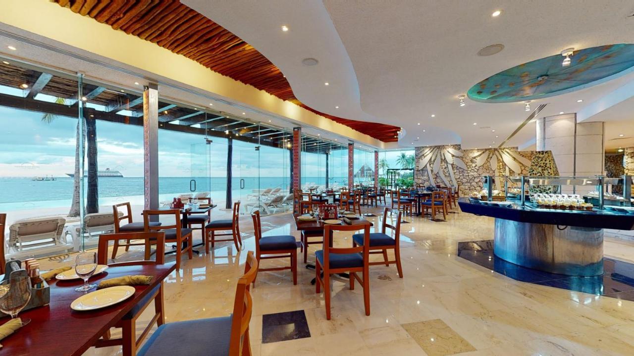 Hotel Grand Park Royal Cozumel Exterior foto The buffet at the hotel